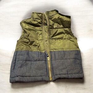 ♠️ BLAC LABEL premium product child 3T green and denim front zip vest Never Worn